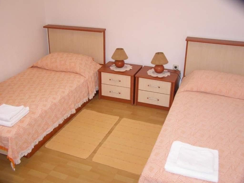 Apartmani Maria Preko Zewnętrze zdjęcie